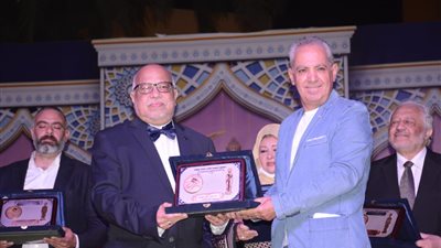 مهرجان الإسكندرية السينمائي يطلق اسم مجدي الطيب على المركز الصحفي