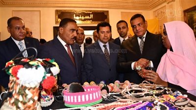 محافظ مطروح يشارك في ختام البرنامج الرئاسى لأبناء المحافظات الحدودية (صور)