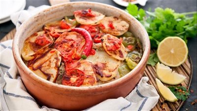 طريقة عمل طاجن السمك المغربي (فيديو)