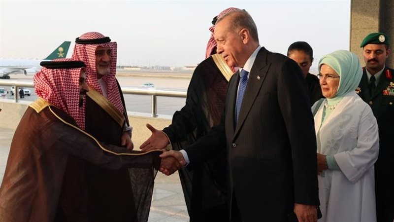 أردوغان يصل السعودية،