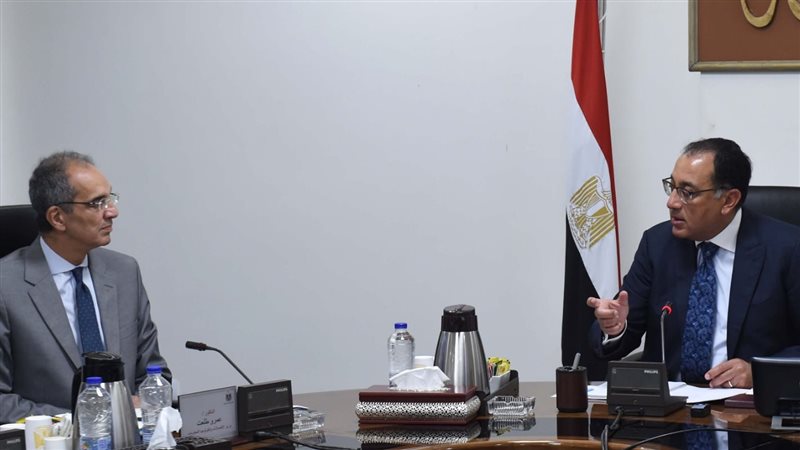 رئيس الوزراء ووزير