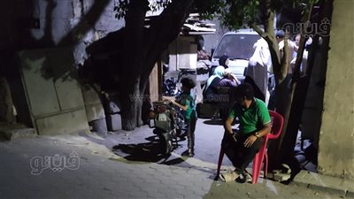 لحظة إخلاء عقار الخليفة المنهار من السكان، وشاهد عيان يروي التفاصيل (فيديو وصور) 