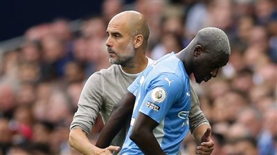 لوريان يتعاقد مع لاعب مانشستر سيتي المثير للجدل 