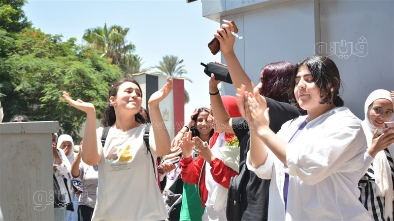 الثانوية العامة 2023