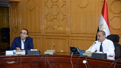 محافظ الإسماعيلية يشدد على ضرورة الاهتمام بتطوير ورفع كفاءة المنطقة الصناعية