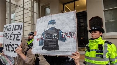 محتال مصري يؤسس صندوق تبرعات وهمي لدعم قاتل الشاب الجزائري في فرنسا