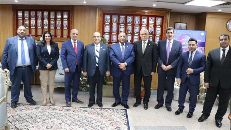المستشار مسعد عبد