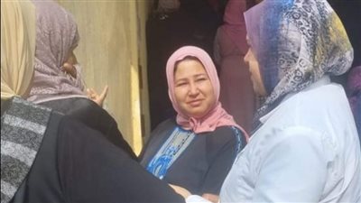 استمرار جهود الفرق البيطرية في توعية المربين وتحصين الماشية بالإسماعيلية (صور) 