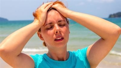 طبيب: ضربة الشمس تسبب الوفاة بنسبة 10% (فيديو)