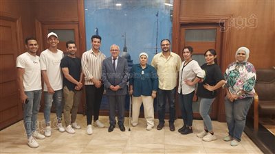 محافظ بورسعيد يستقبل فرقة بورسعيد القومية للفنون الشعبية قبل سفرهم للأردن (صور) 