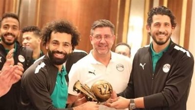 فيتوريا يحتفل بمرور عام على توليه تدريب منتخب مصر