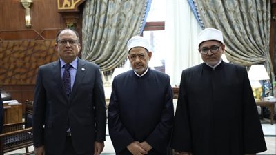 أول تعاون من نوعه بين التعليم الحكومي والديني..الأزهر وحلوان يتفقان على التشارك في إنشاء جامعة أهلية بالأقصر 