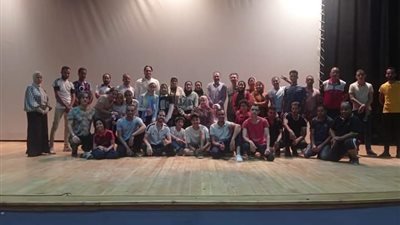 السينوغرافيا وأهم عناصرها فى تدريبات إبدأ حلمك بالوادي الجديد (صور)