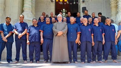  أول تطبيق للزي الموحد للعمال بأوقاف الإسكندرية (صور)