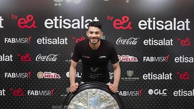  الدوري المصري، ياسر إبراهيم يواصل الاحتفال بفوز الأهلي باللقب