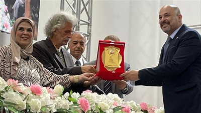 احتفالا بيوم الطبيب 2023، نقابة القاهرة تكرم عددا من مديري المستشفيات