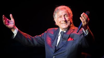 أخبار الفن اليوم: وفاة المطرب العالمي توني بينيت.. وعزيز الشافعي يكشف رد فعل عمرو دياب على قصيدة ابن زيدون