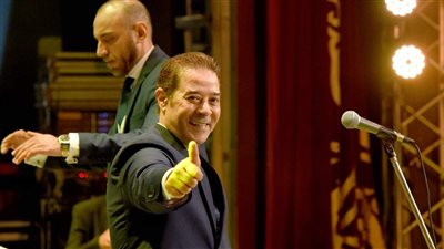 حفل كامل العدد، مدحت صالح يطرب جمهور أوبرا الاسكندرية بأروع أغاني الزمن الجميل (صور)