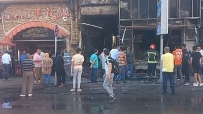 الحماية المدنية تسيطر على حريق هائل بمحل في الإسكندرية 