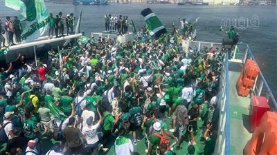 البورفؤادية يشعلون الأجواء الحماسية على ضفاف الممر الملاحي دعما للمصري (فيديو)