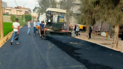 انتهاء أعمال الأسفلت بـ18 طريقا في مدينة القاهرة الجديدة