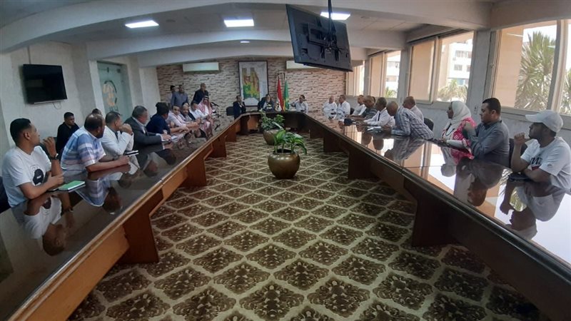 الإسكان تبحث ملفات