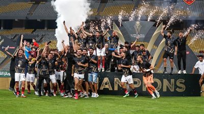 أيمن الرمادي يهدي لقب كأس الرابطة إلى حلمي طولان 