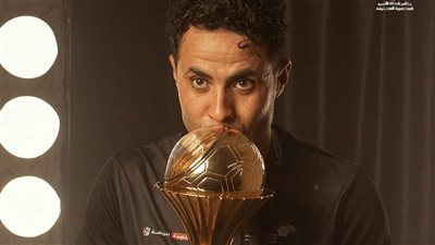 بطل كأس الرابطة، جلسة تصوير لسيراميكا كيلوباترا بعد التتويج باللقب (صور)