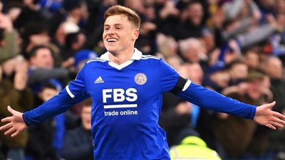 نيوكاسل يتعاقد رسميا مع هارفي بارنز قادما من ليستر سيتي