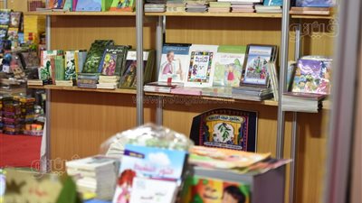 جولة داخل معرض مدينة الشيخ زايد لكتاب الطفل (فيديو وصور)