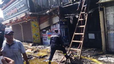 إخماد حريق شب في باكيات بشبرا الخيمة (صور) 