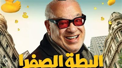 صلاح عبد الله يروج لأحدث أعماله الفنية