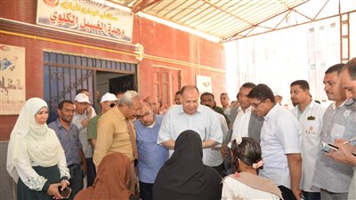 محافظ أسيوط يوجه بمتابعة انتظام الفرق الطبية بمستشفى البداري المركزي