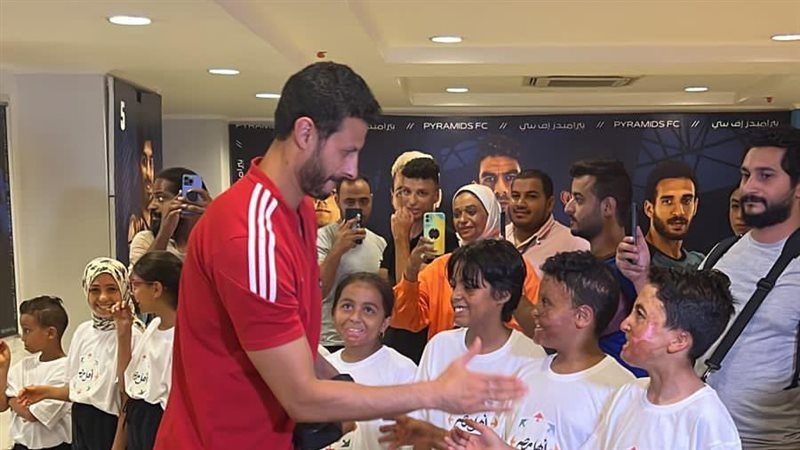 الأهلى، فيتو