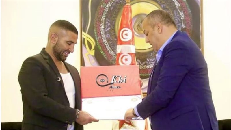 أحمد سعد مع نقيب