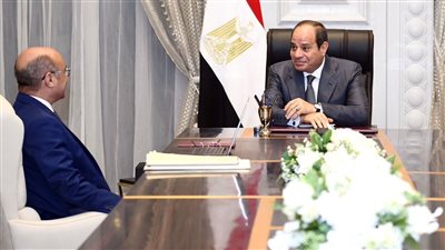  السيسي يتابع مع وزير العدل تطوير الجانب التقني والذكاء الاصطناعي في المحاكم