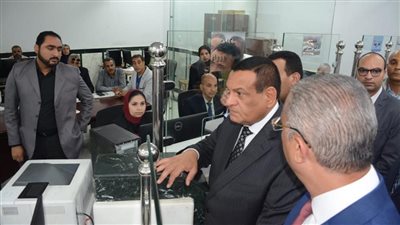 وزير التنمية المحلية ومحافظ الفيوم يفتتحان المركز التكنولوجي المطور بمجلس مدينة أبشواي