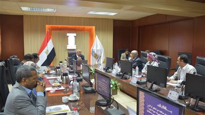 مجلس جامعة الأقصر يعتمد نتائج الفرق النهائية بالكليات