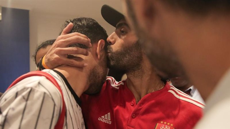 حسين الشحات،فيتو