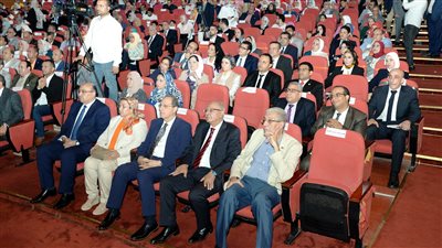 دعم البحث العلمي بـ55 مليون جنيه وحوافز نشر لأعضاء هيئة التدريس بجامعة المنصورة 