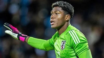 حارس منتخب اليابان يرفض مانشستر يونايتد بسبب أولمبياد باريس 2024