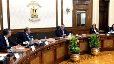 الحكومة: انقطاعات الكهرباء قد تستمر حتى منتصف سبتمبر المقبل 