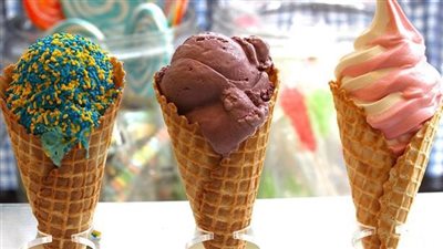 طريقة عمل آيس كريم فى البيت، بنكهات مختلفة وبتكاليف بسيطة