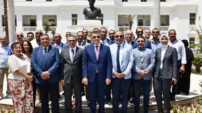 افتتاح وحدة رعاية القلب وقسم الرمد بمستشفيات جامعة عين شمس 