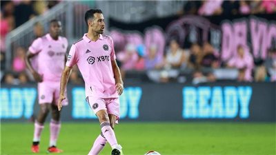 بوسكيتس: أفهم ميسي بمجرد النظر إليه 