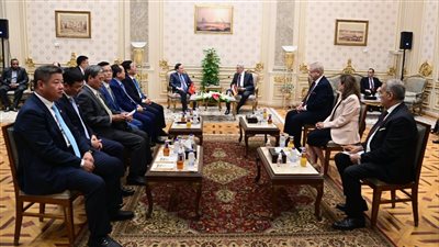 وكيل البرلمان يلتقي نائب رئيس وزراء فيتنام