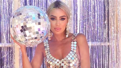 مايا دياب تتعرض لتسمم حاد وتعتذر عن خطتها الفنية المقبلة