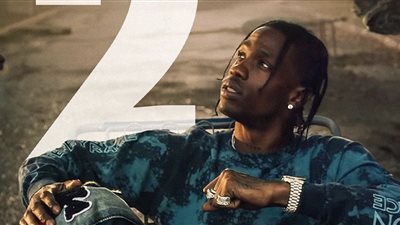 مدير أعمال ترافيس سكوت بعد إلغاء حفل الأهرامات: ممكن يغني في مكان آخر بمصر 