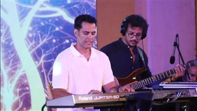 إبداعات موسيقية بروح العصر لـ هشام خرما على المسرح المكشوف (صور)