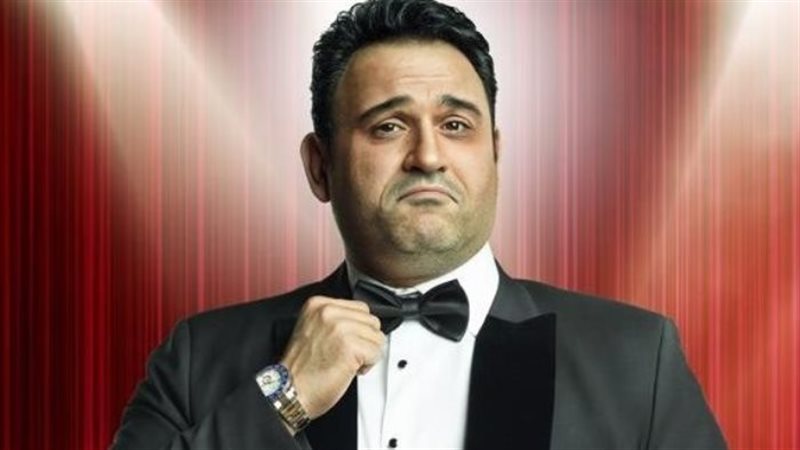 الفنان أكرم حسني،
